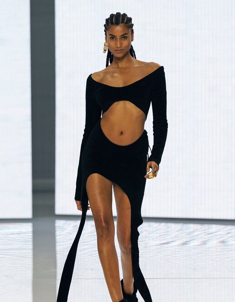 Défilé Balmain Prêt à porter printemps-été 2022 - Paris - Vimarsana News
