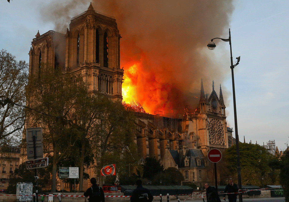 Incendie Notre-Dame de Paris : LVMH et Kering lèvent plusieurs millions