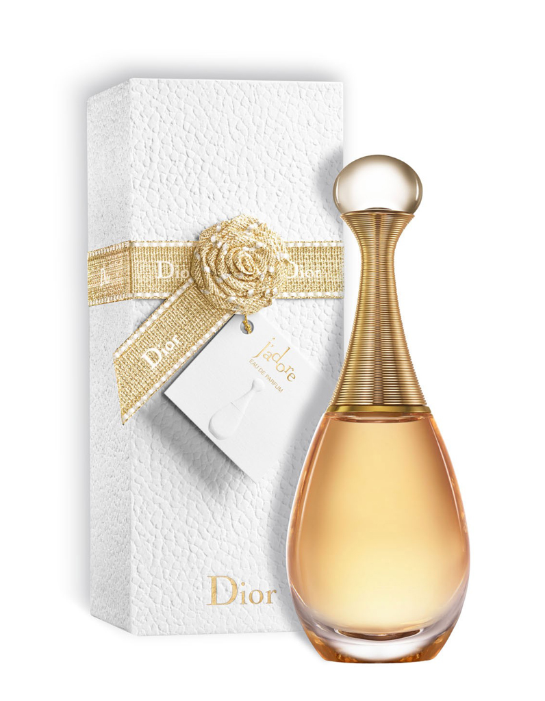 J’adore, Eau de parfum prêtàoffrir, Dior, 94€ les 50ml Ces parfums