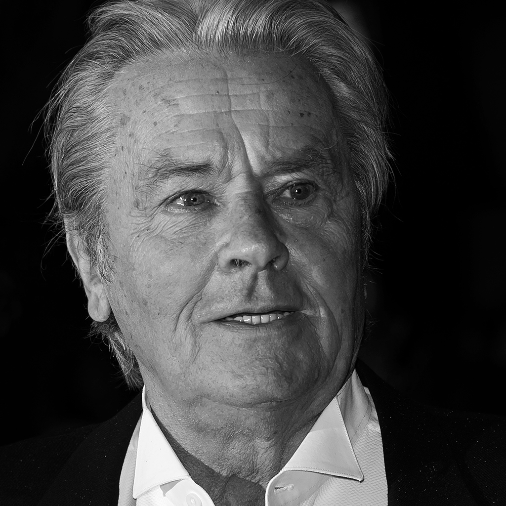 Alain delon mort pourri bacheca