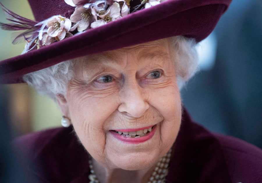 Comment La Reine D Angleterre Se Protege Du Coronavirus Elle