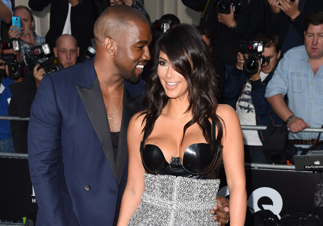 L Anniversaire De Kim Kardashian Fete Par Kanye West Et Ses Sœurs Elle