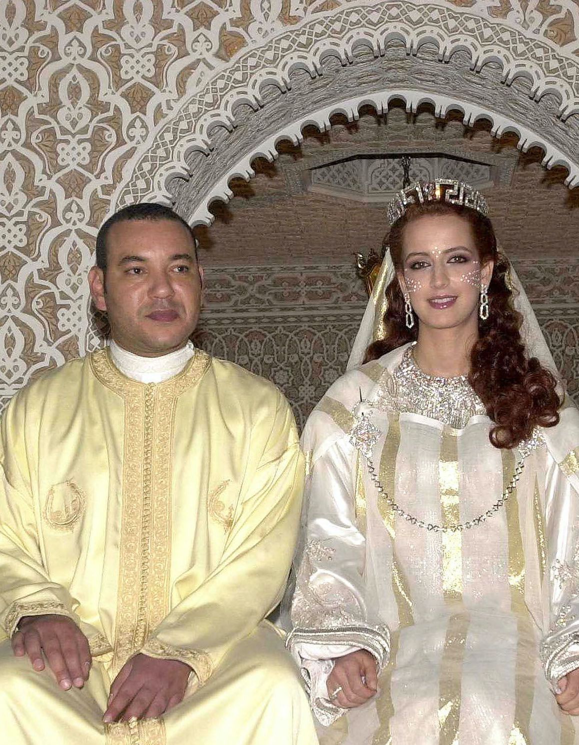 Mariage royal : Mohammed VI et Salma Bennani, ou la mystérieuse absence d’une princesse