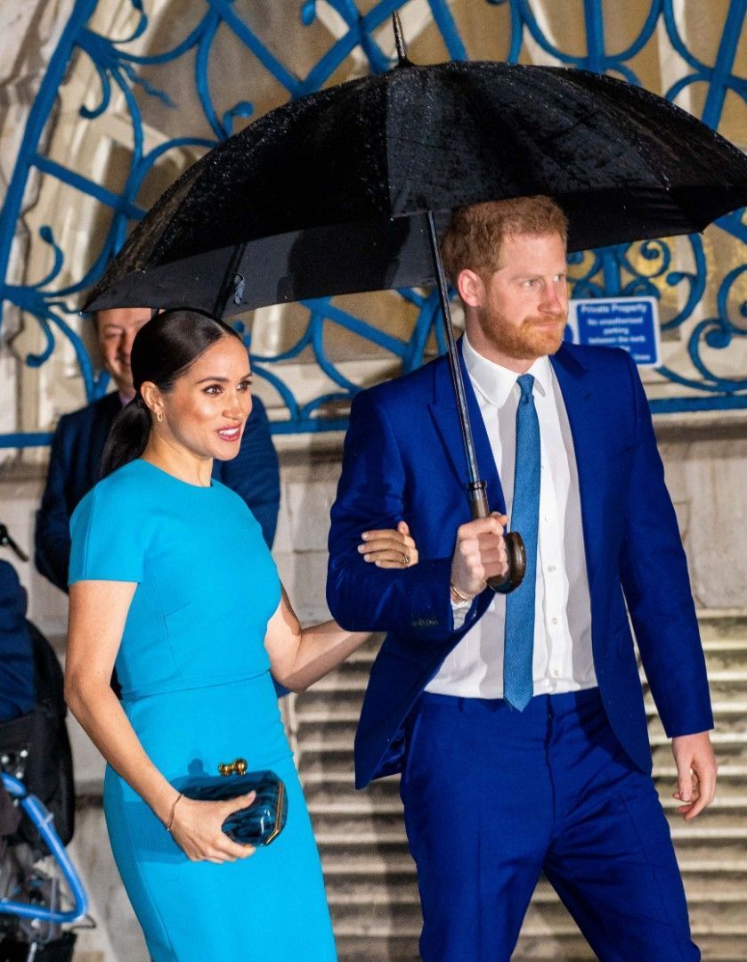 Prince Harry Meghan Meghan Markle Jumeaux Meghan Markle et Harry : leur voisin est une immense star ! - Elle