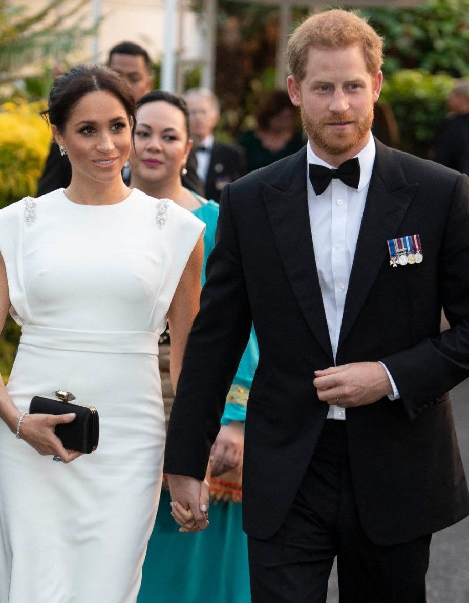 Meghan Markle Et Le Prince Harry Un Nouveau Coup Dur Pour Le Couple Elle 