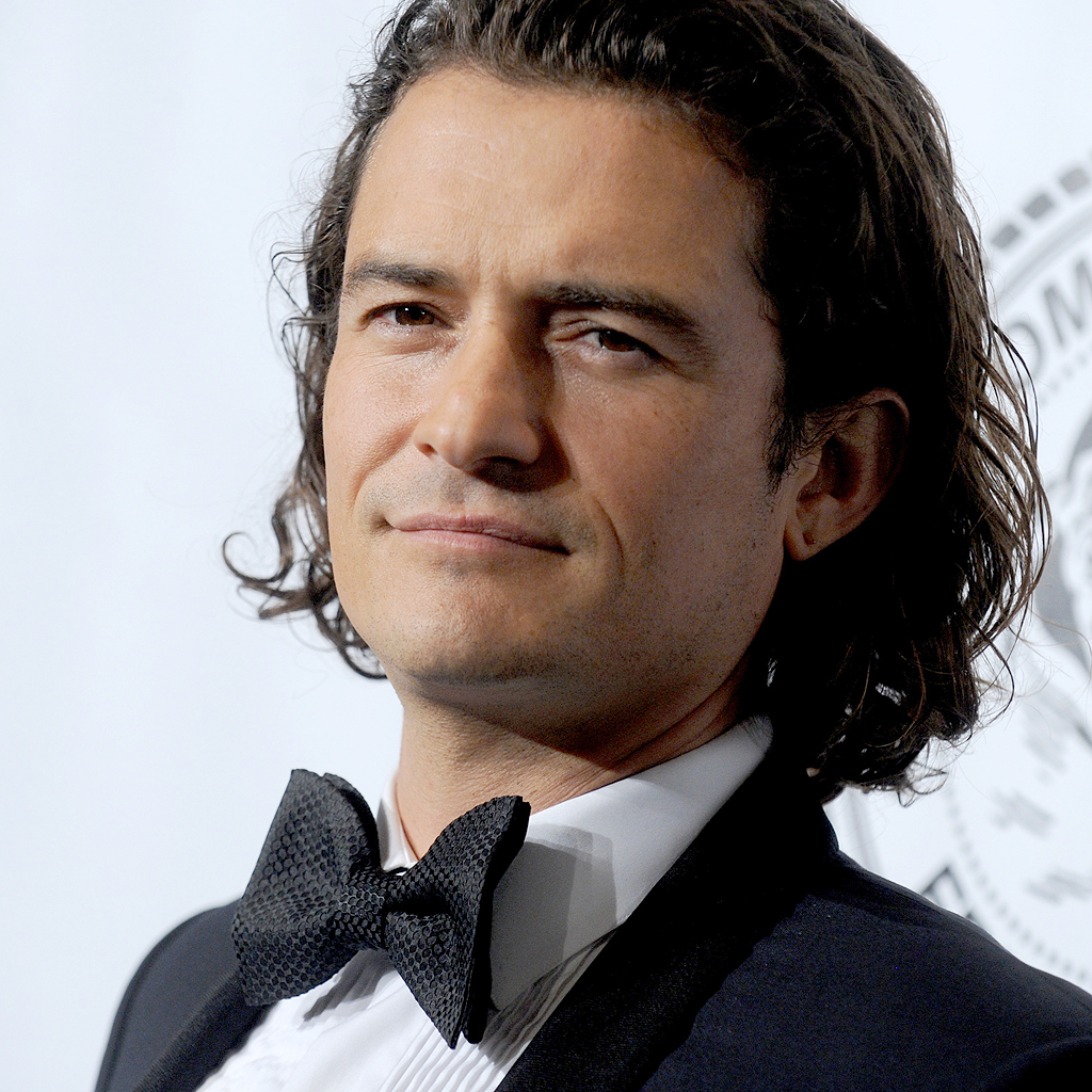 Orlando Bloom et Selena Gomez aperçus ensemble à l’aéroport - Elle