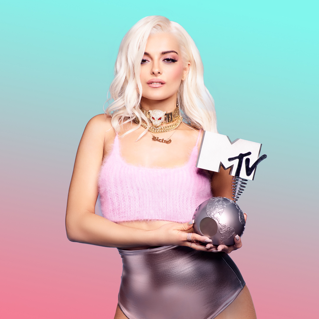 Qui Est Bebe Rexha La Presentatrice Des Mtv Ema Elle