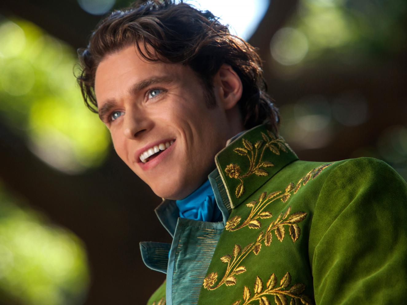 Qui est Richard Madden, le prince charmant de « Cendrillon » ? Elle