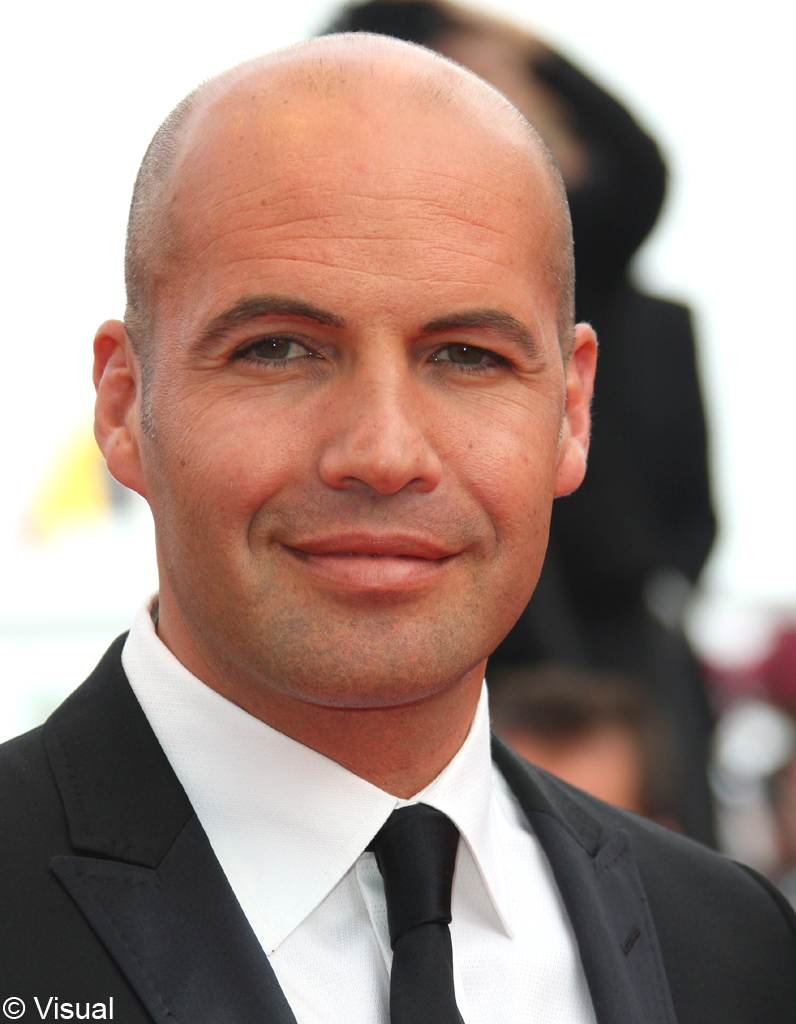 https://cdn-elle.ladmedia.fr/var/plain_site/storage/images/people/la-vie-des-people/news/rases-ou-chevelus-comment-les-preferez-vous/billy-zane-chauve/23521828-1-fre-FR/Billy-Zane-chauve.jpg