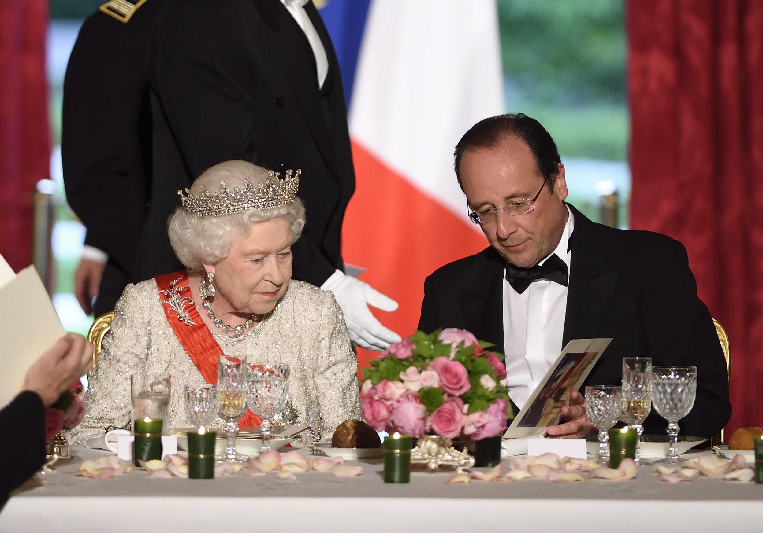 Élisabeth II Reine-d-Angleterre-les-coulisses-d-un-diner-au-sommet