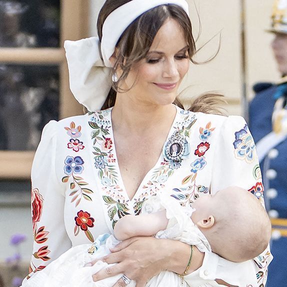 Sofia de Suède : le baptême de son royal baby en images - Vimarsana News