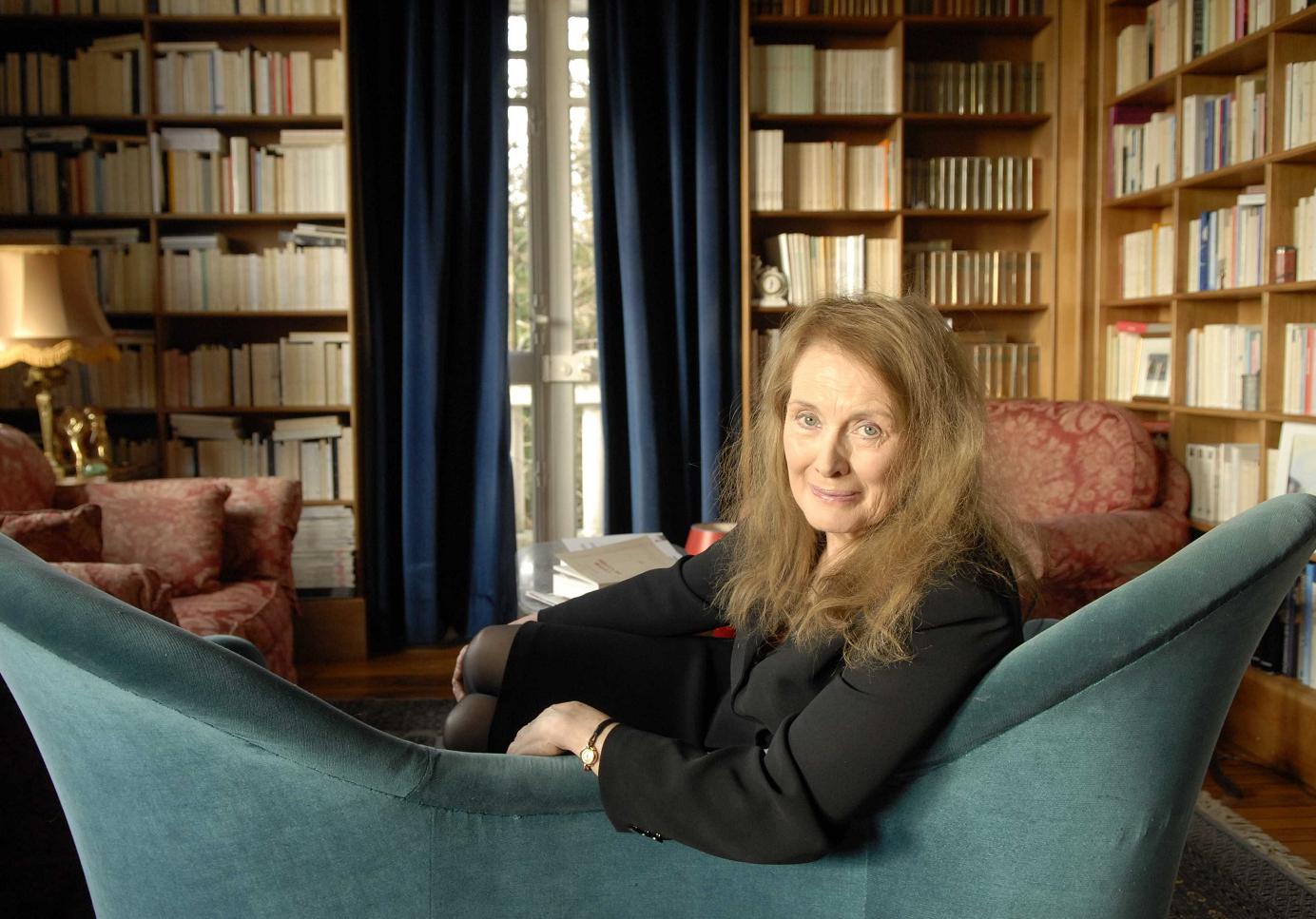 Pourquoi Marion Ruggieri N'est Plus à C'est à Vous Question d’impudeur, par Marion Ruggieri - Elle
