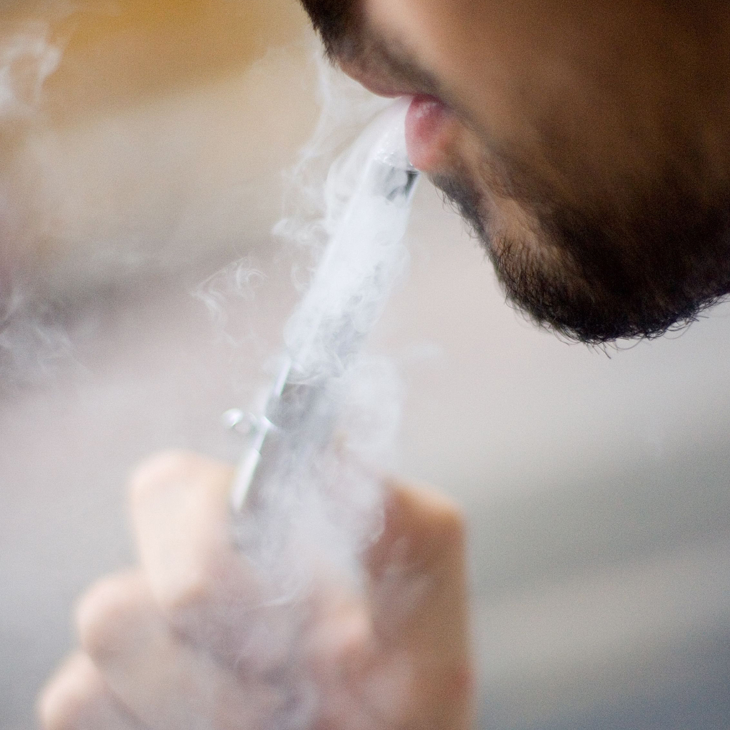 Que Pense Les Cardiologues De La Cigarette électronique Cigarette électronique : 100 médecins votent pour - Elle