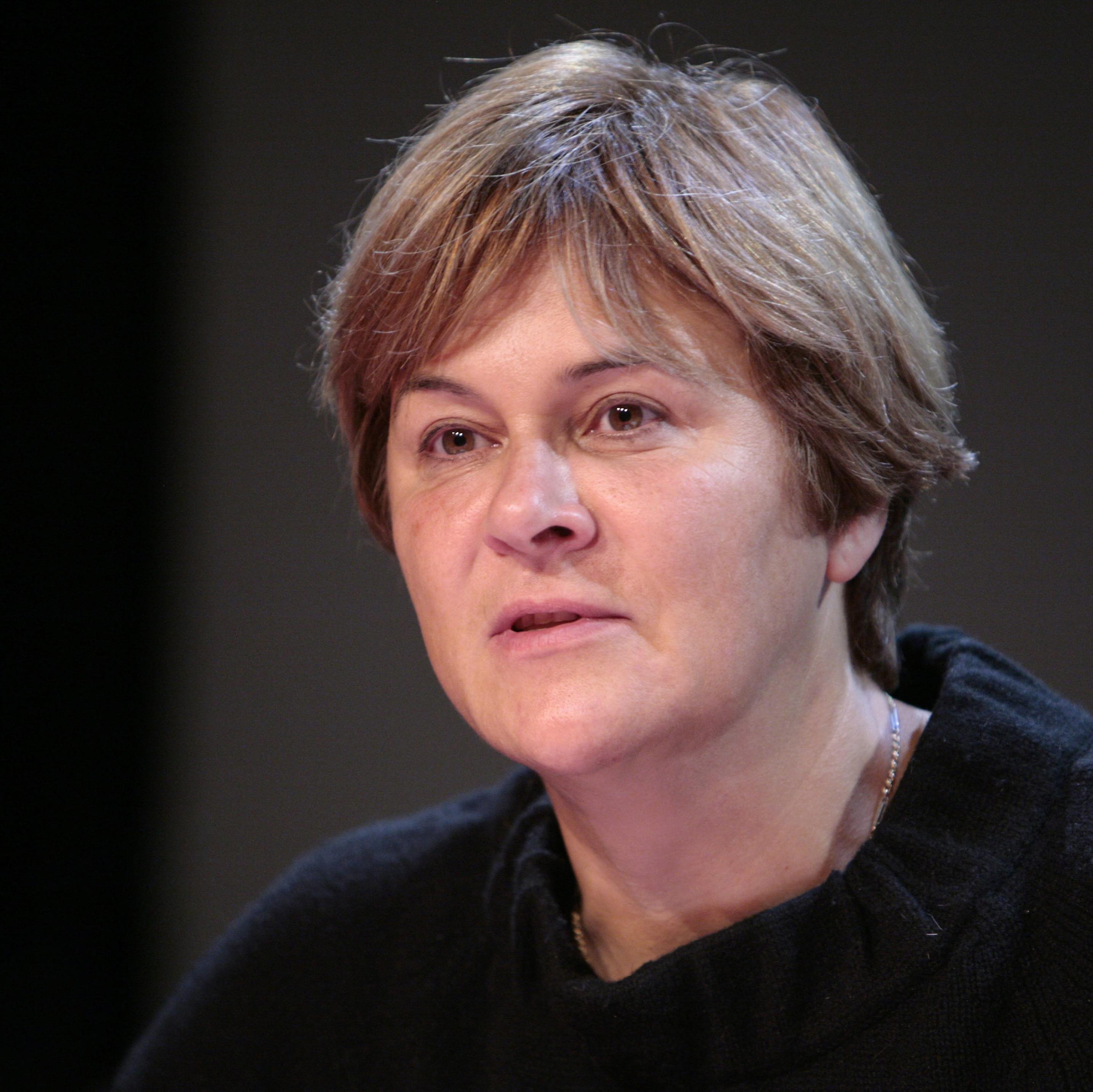 Dominique explique sa décision et règle ses comptes Elle