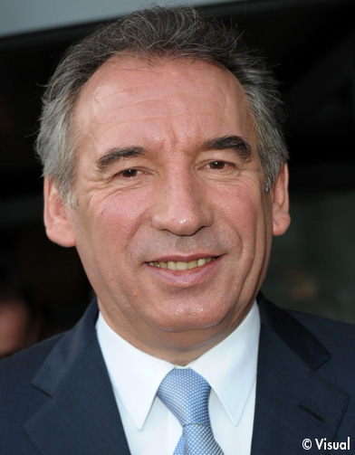 François Bayrou : Sa Cote De Confiance Explose - Elle