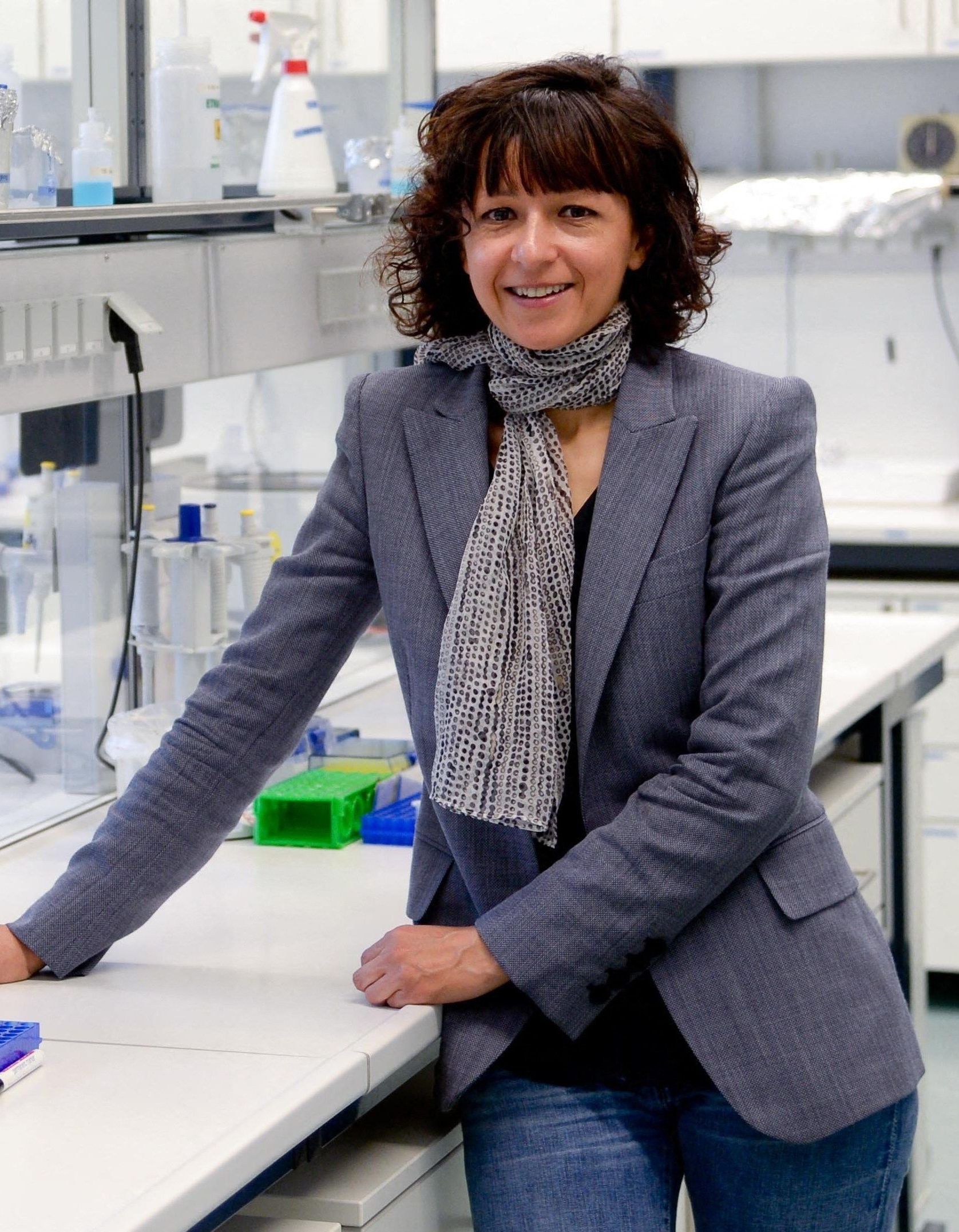 Prix Nobel de chimie : qui sont Emmanuelle Charpentier et ...